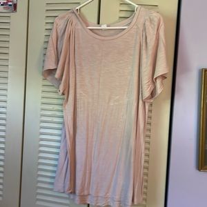 Light pink T shirt